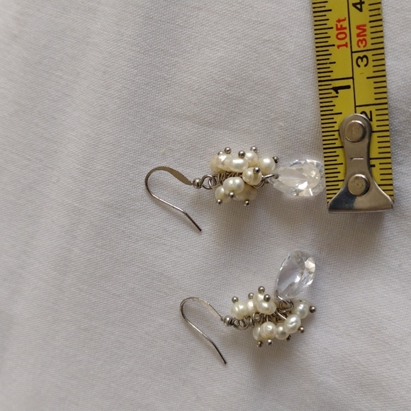 Glass and pearl earrings - Picture 4 of 4